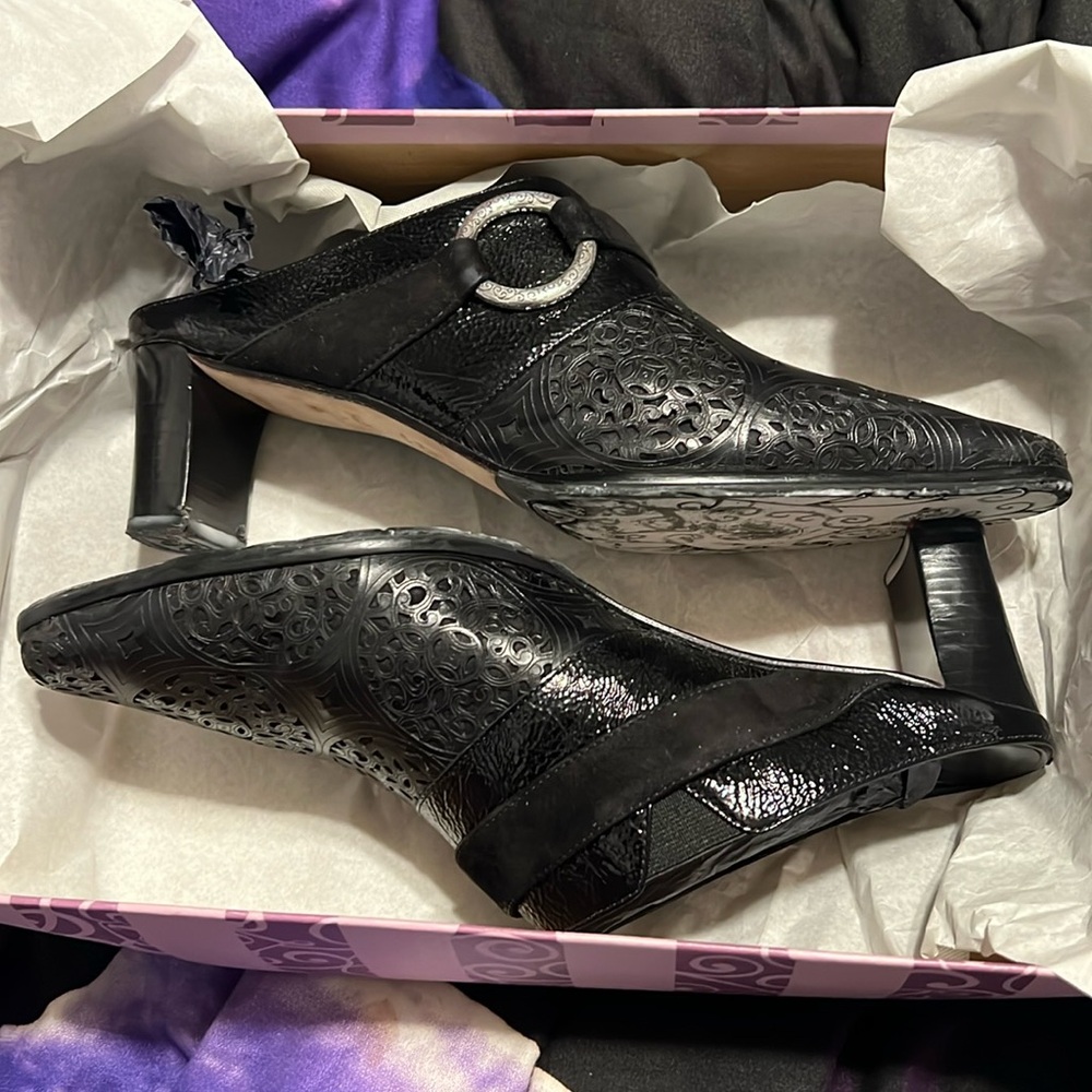Brighton Footwear size 9